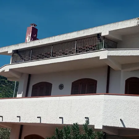 Feriehus Mansarda Con Terrazzo Vista Mare Oliveri