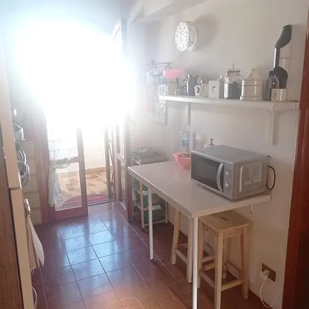 Mansarda Con Terrazzo Vista Mare بيت للعطل